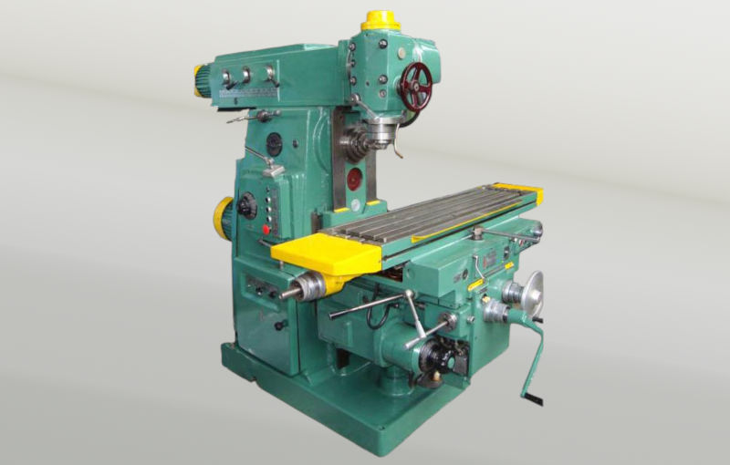 Фрезерный универсальный станок 6Р11